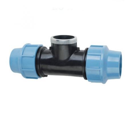 PE T-kus s vnútorným závitom 32 mm x 3/4 "x 32 mm